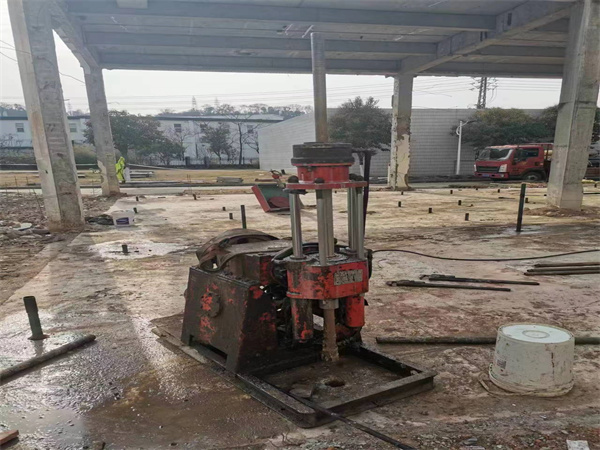 理塘袖阀管小导管注浆加固施工工艺